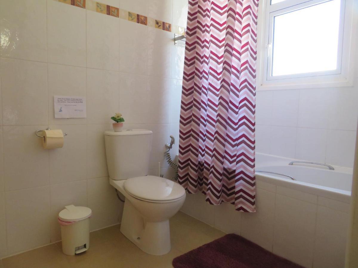 Luxury Spacious With Heated Swimming Pool * Paralimni